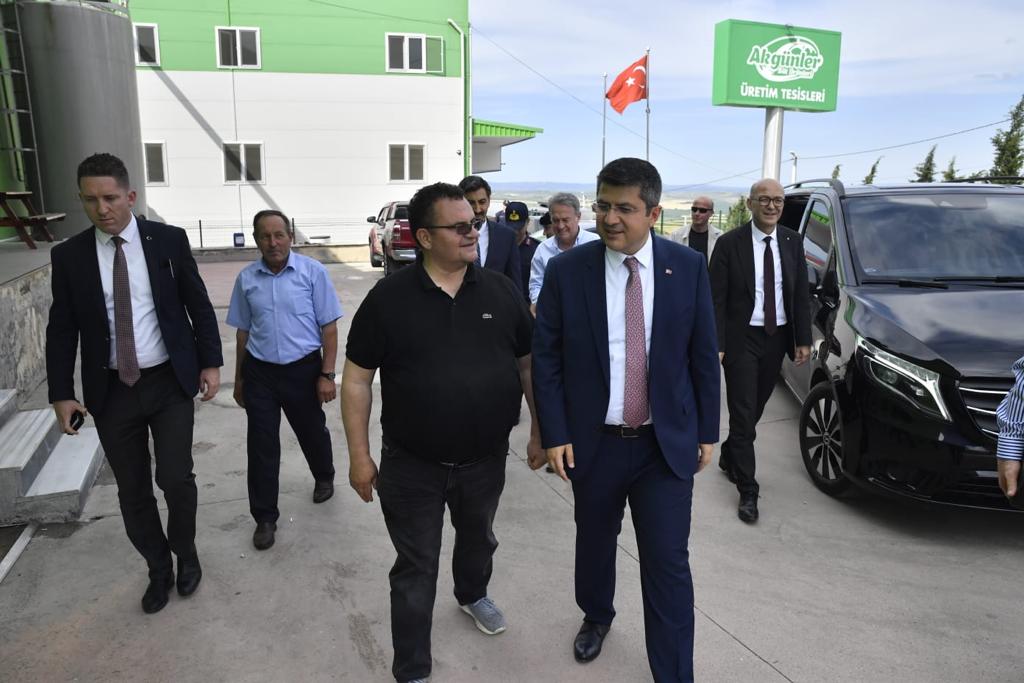 Vali Kırbıyık İşletmeleri Ziyaret Etti